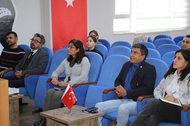 ERASMUS KOORDİNATÖRLÜĞÜ, AKADEMİK BİRİM KOORDİNATÖRLERİ İLE BİR ARAYA GELDİ